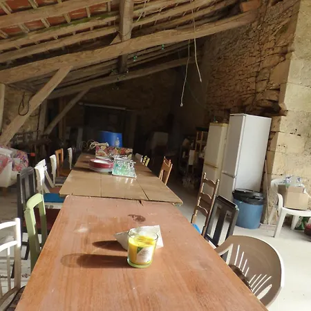 Domaine De La Borde Дом отдыха Puy-l'Eveque