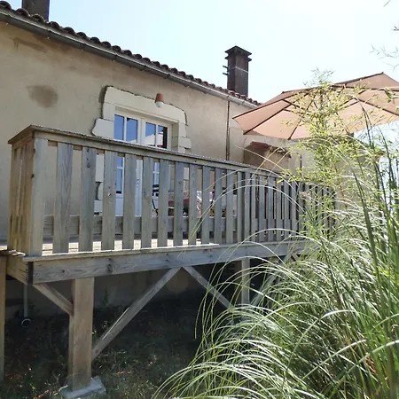 Дом отдыха Domaine De La Borde *